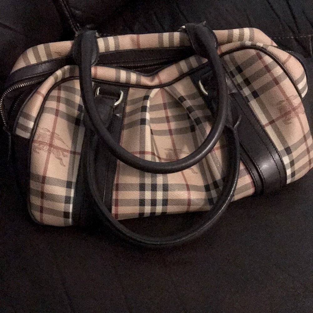 Burberry gently used womens hand purse